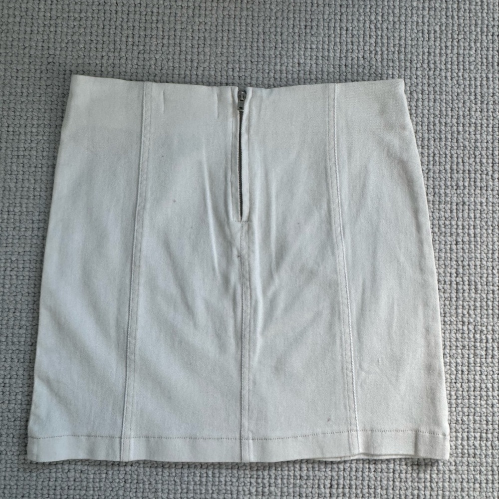 Elegant White Skirt